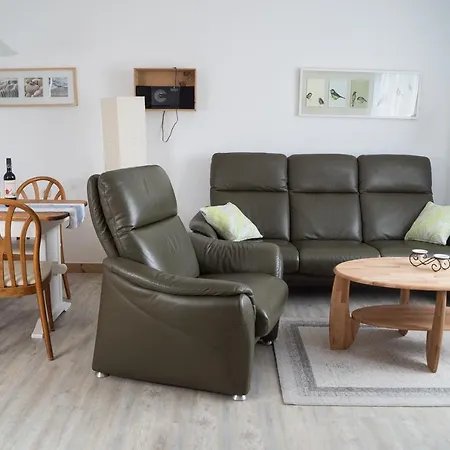 - Schalom 아파트 *